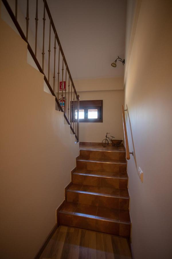 Apartamentos Rurales Romero Nohales 外观 照片