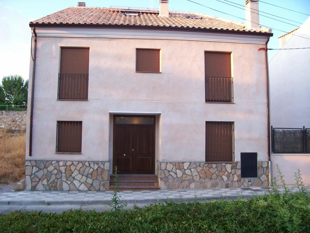 Apartamentos Rurales Romero Nohales 外观 照片